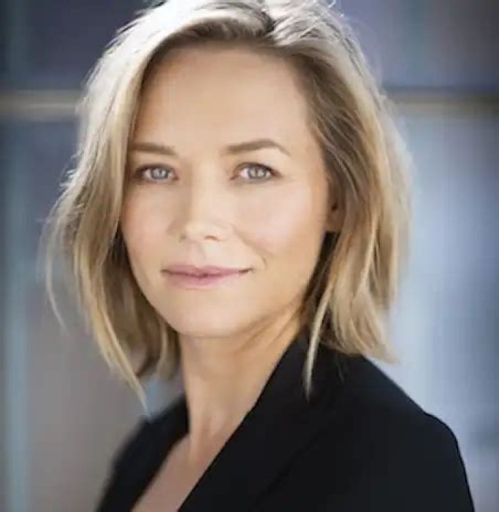 Adrienne Pickering Height, Weight, Net Worth, Age, Birthday, Wikipedia, Who, Nationality, Biography