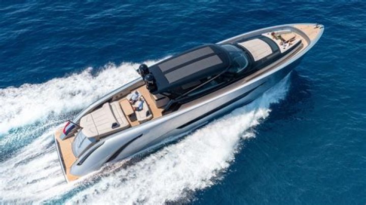 All about Tw12ve Angels: Tom Brady’s Wajer 77 superyatch