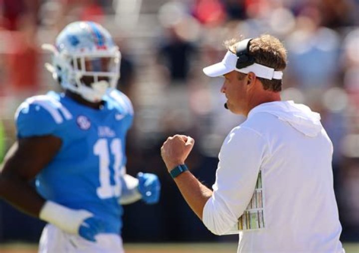 
Arturo Betancourt Height, Weight, Net Worth, Age, Birthday, Wikipedia, Who, Nationality, Biography 