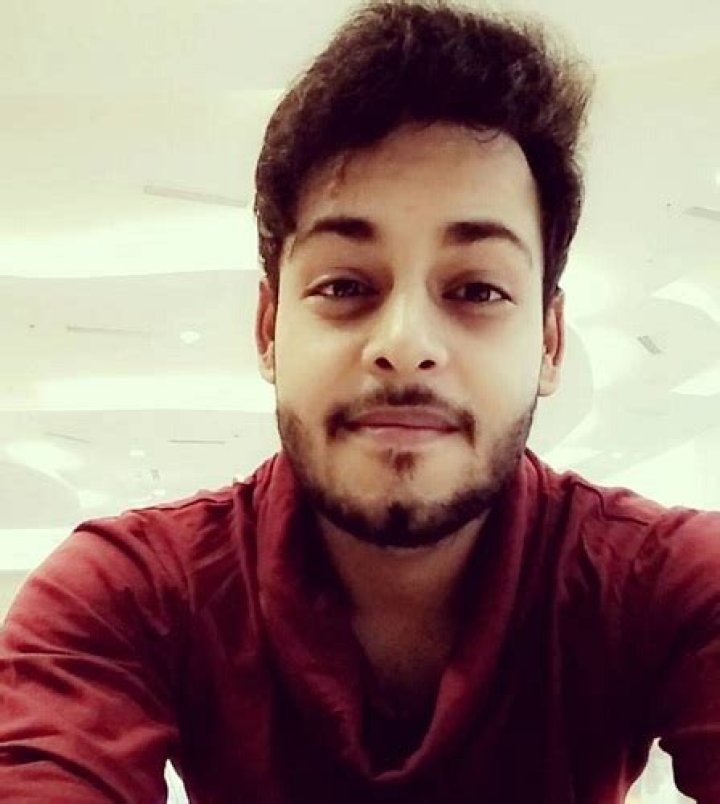 
Arvikk Height, Weight, Net Worth, Age, Birthday, Wikipedia, Who, Instagram, Biography 