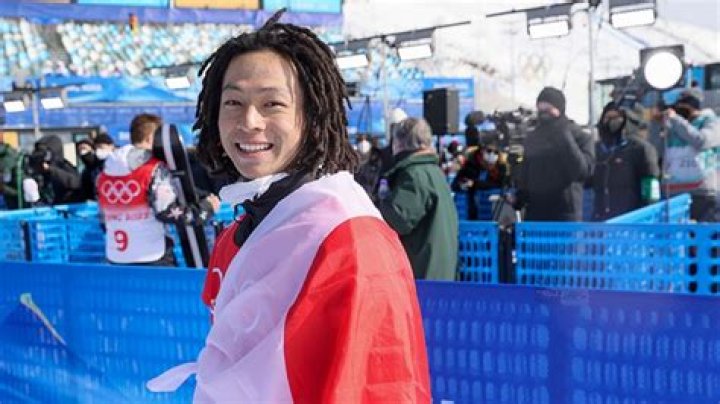 
Ayumu Hirano Height, Weight, Net Worth, Age, Birthday, Wikipedia, Who, Nationality, Biography 