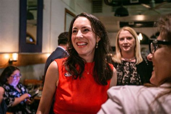 
Breea Clark Height, Weight, Net Worth, Age, Wiki, Who, Instagram, Biography 