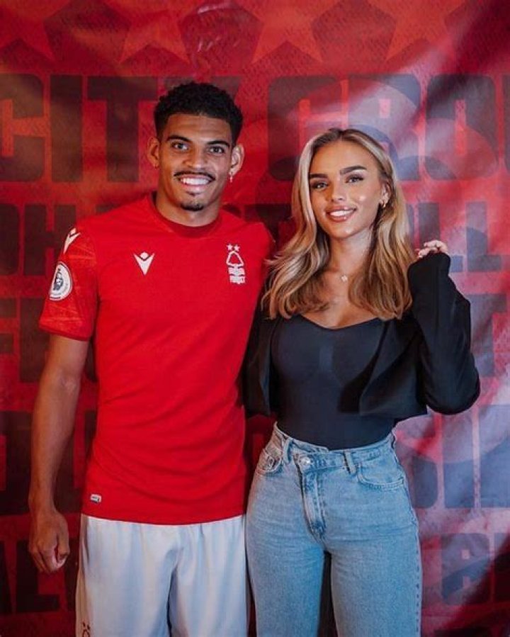 
Britney De Villiers Height, Weight, Net Worth, Age, Birthday, Wikipedia, Who, Nationality, Biography 