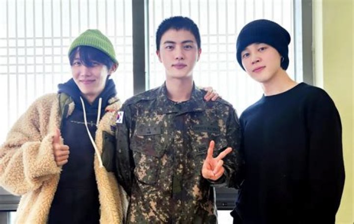 
BTS Jimin and j-hope donate generously to the victims of the Turkey and Syria earthquakes 