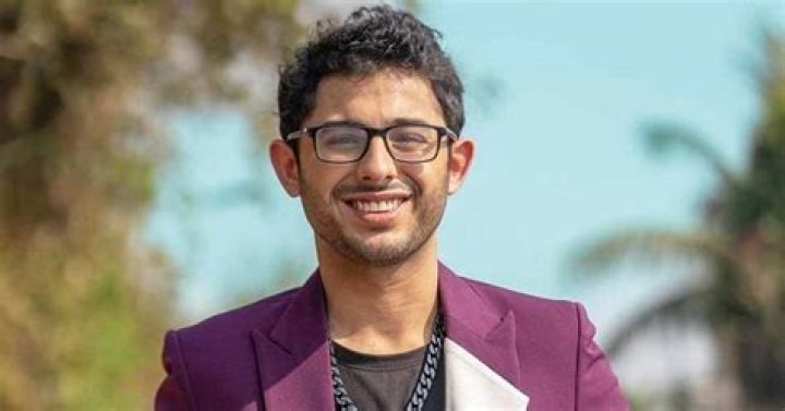 
Carry Minati Height, Weight, Net Worth, Age, Birthday, Wikipedia, Who, Nationality, Biography 