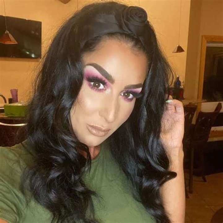 
Caylee Cresta Height, Weight, Net Worth, Age, Birthday, Wikipedia, Who, Nationality, Biography 