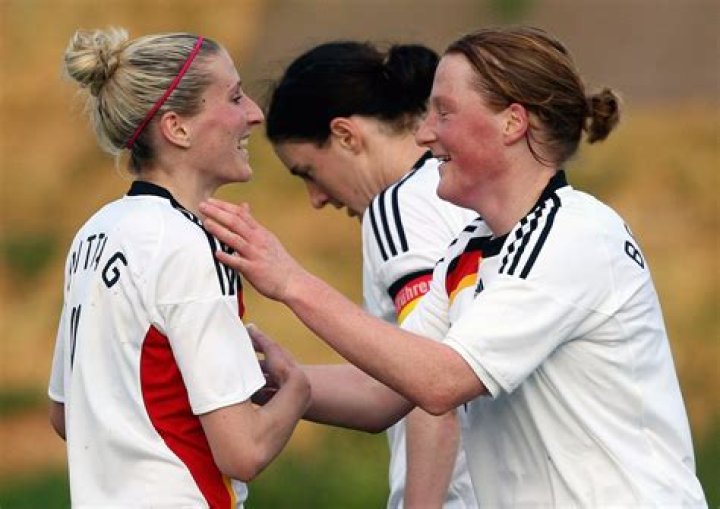 
Celine Behringer Height, Weight, Net Worth, Age, Birthday, Wikipedia, Who, Nationality, Biography 