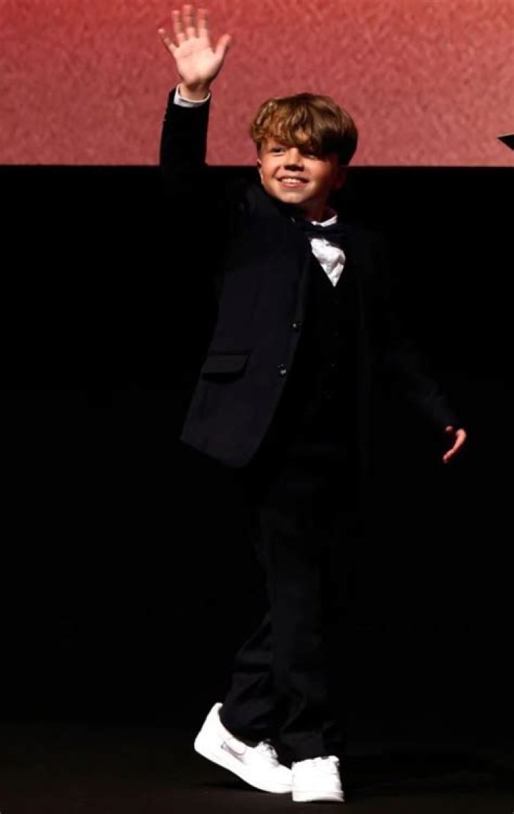 Charlie Hodson-Prior Height, Weight, Net Worth, Age, Birthday, Wikipedia, Who, Instagram, Biography