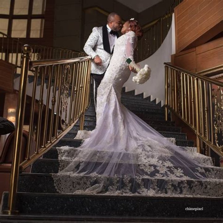 
Chizzy Alichi Shares New Eye-Catching Photos Online 