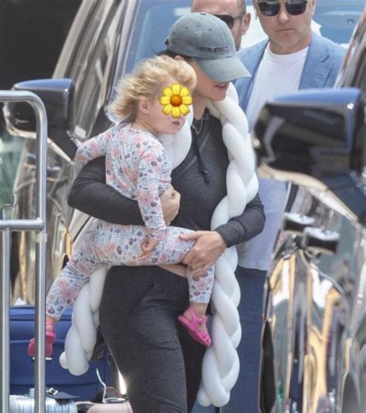 Daisy Dove Bloom Height, Weight, Net Worth, Age, Birthday, Wikipedia, Who, Instagram, Biography