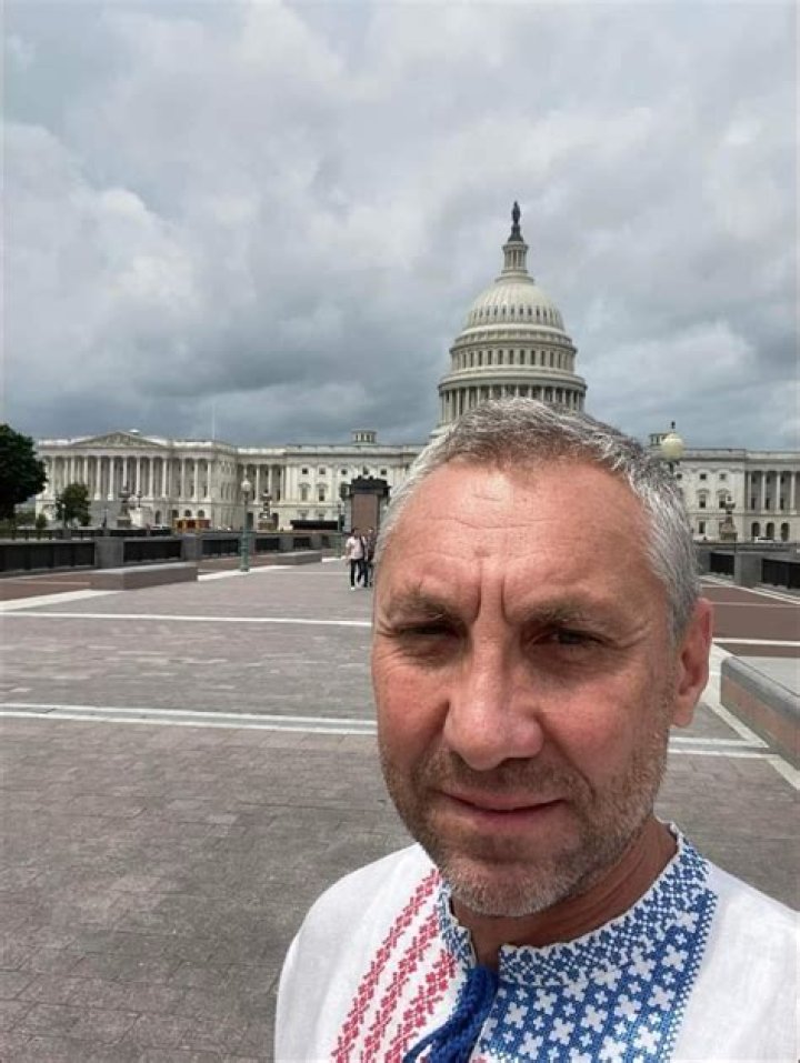 
Dan Rapoport Wife Alena, And Net Worth 2022 