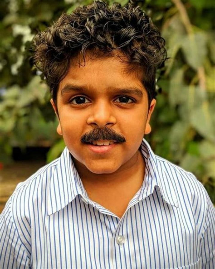 Divyansh Dwivedi Height, Weight, Net Worth, Age, Birthday, Wikipedia, Who, Instagram, Biography