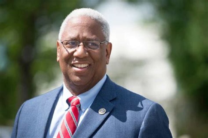 Donald McEachin Height, Weight, Net Worth, Age, Birthday, Wikipedia, Who, Instagram, Biography