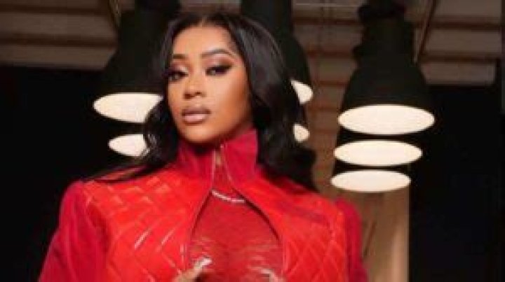 Florence Dure Height, Weight, Net Worth, Age, Birthday, Wikipedia, Who, Nationality, Biography