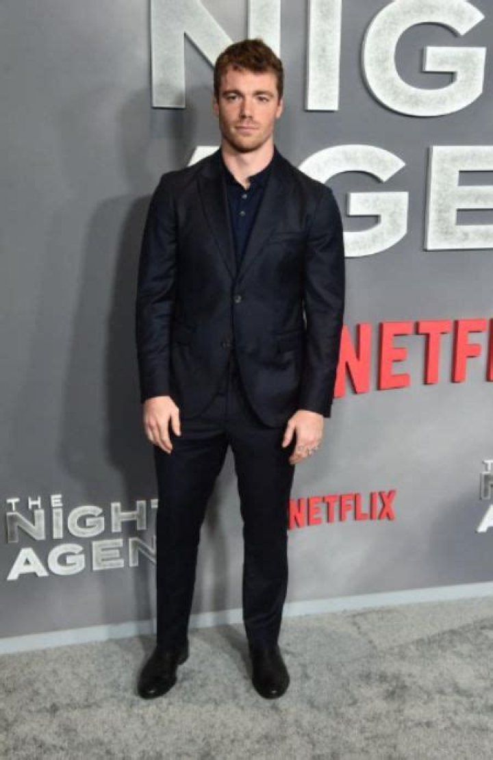 Gabriel Basso Height, Weight, Net Worth, Age, Birthday, Wikipedia, Who, Instagram, Biography