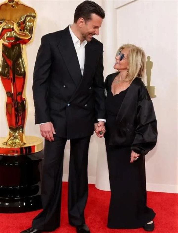 Gloria Campano Height, Weight, Net Worth, Age, Birthday, Wikipedia, Who, Instagram, Biography