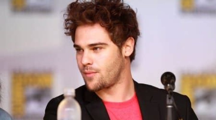 Grey Damon Height, Weight, Net Worth, Age, Birthday, Wikipedia, Who, Nationality, Biography