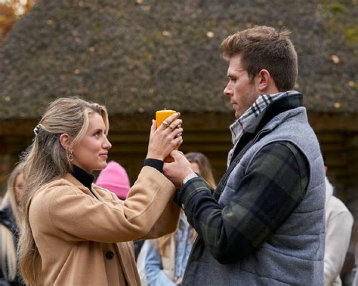 How Old Is Kaity Biggar On The Bachelor? Age Difference With Fiance Zach Shallcross