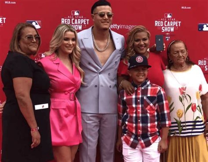 
Is Dixon Machado Related To Manny Machado? Parents & Family – Does He Have A Brother? 