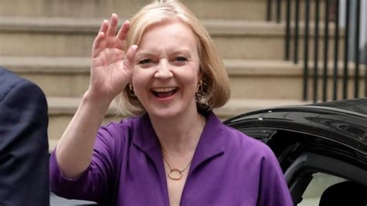 
Is Liz Truss Transphobic? Know About The Politician’s Sexuality 