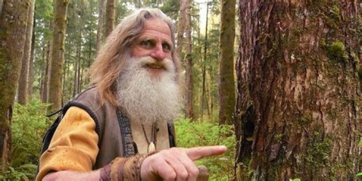 Is Mick Dodge still alive? How old is he? His Wiki: Net Worth, Age, Married, Height, Parents