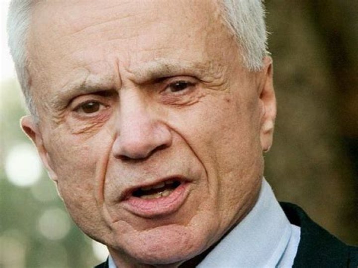 Is Robert Blake In Prison? Murder Update – Is He Dead Or Still Alive 2022?