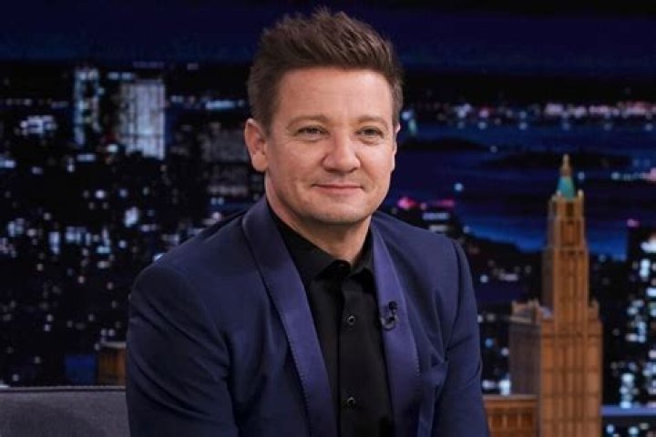 
Jeremy Renner Thanks Fans for Birthday Wishes as He Recovers from Hospital: ‘Made My Spirits Sing’ 