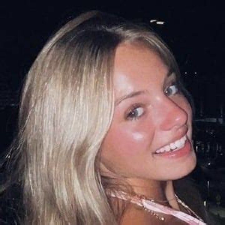 
Jessica Farewell Height, Weight, Net Worth, Age, Birthday, Wikipedia, Who, Nationality, Biography 