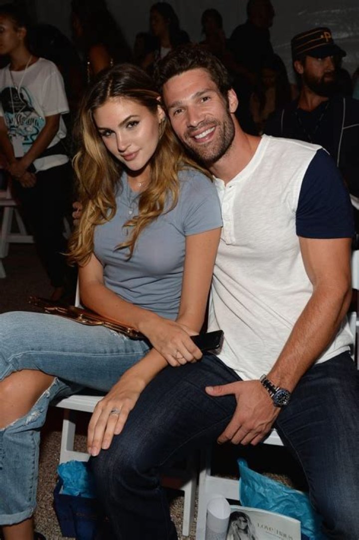 
Jordan Connell Height, Weight, Net Worth, Age, Birthday, Wikipedia, Who, Nationality, Biography 