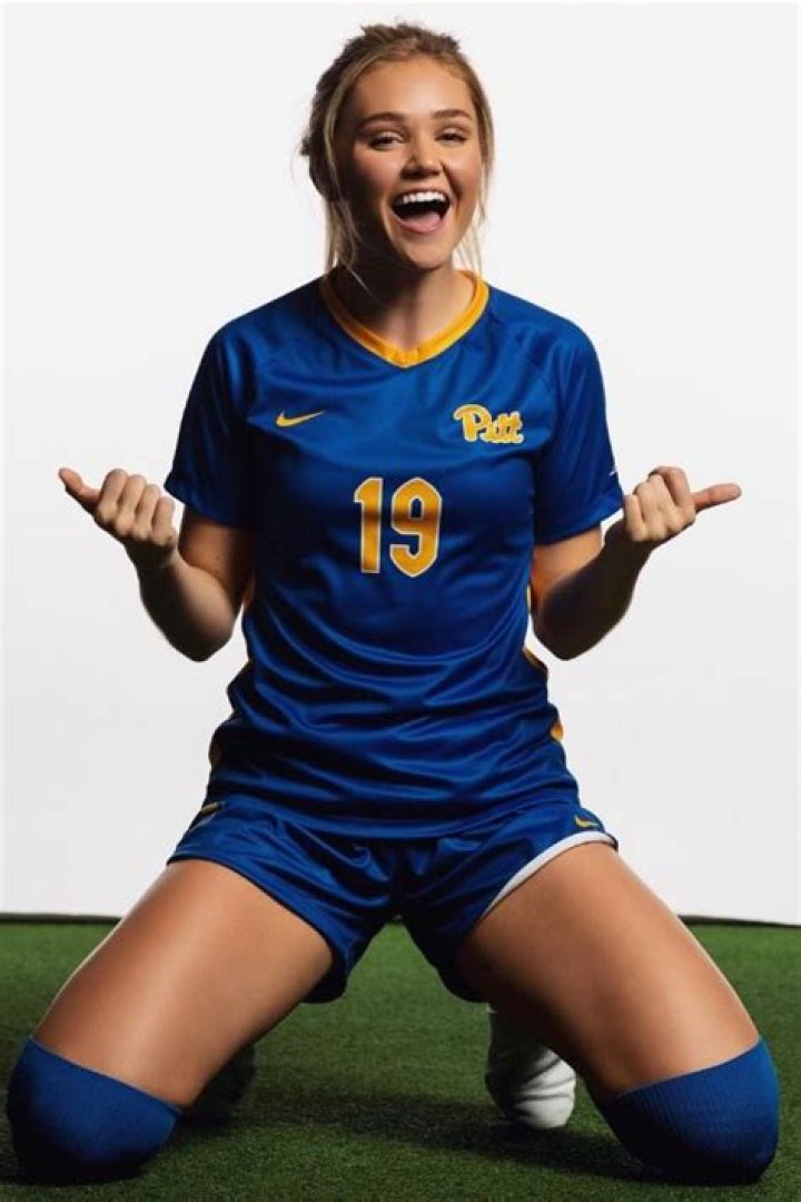 Kate Mckay Pitt Height, Weight, Net Worth, Age, Birthday, Wikipedia, Who, Nationality, Biography