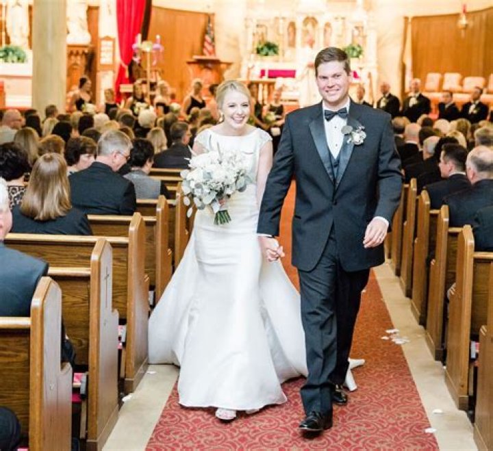 Kourtney Schenk, Adam Schenk Wife And Net Worth