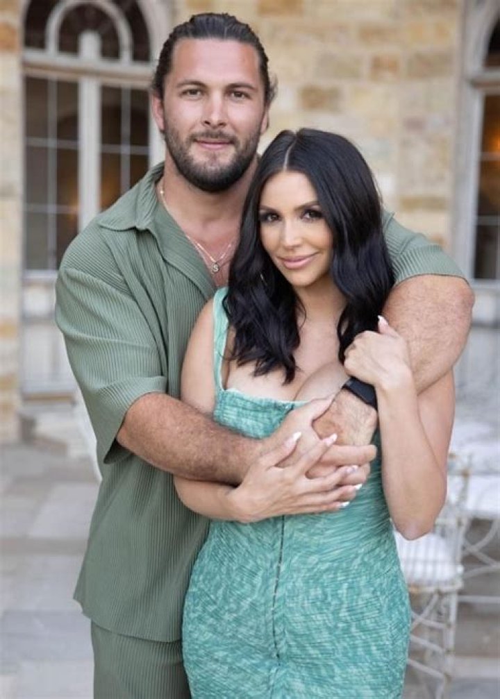 Laura Davies Height, Weight, Net Worth, Age, Birthday, Wikipedia, Who, Nationality, Biography