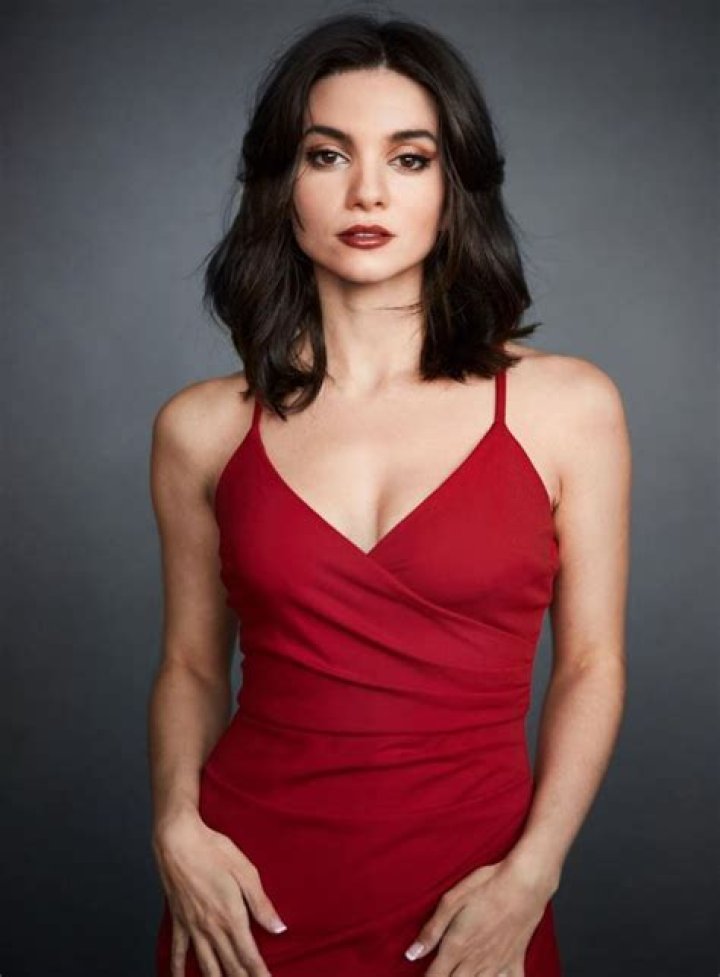 Lauren Lavera Height, Weight, Net Worth, Age, Birthday, Wikipedia, Who, Instagram, Biography