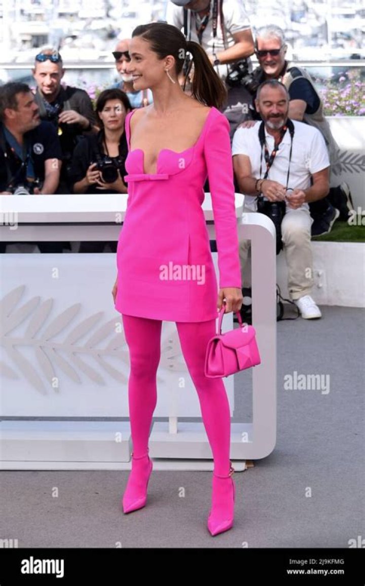 
Lihi Kornowski Showing Off Her Beautiful Man Roy Nir In Instagram 