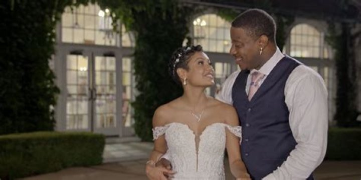 
‘Love Is Blind’s Iyanna McNeely And Jarrette Jones File for Divorce After Less Than 2 Years of Marriage 