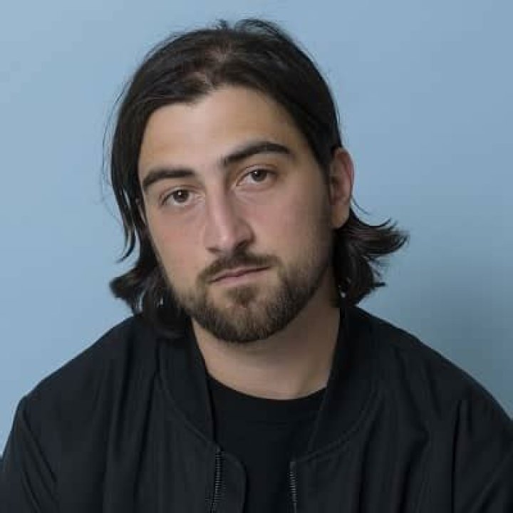 Matt Reeves Height, Weight, Net Worth, Age, Birthday, Wikipedia, Who, Instagram, Biography