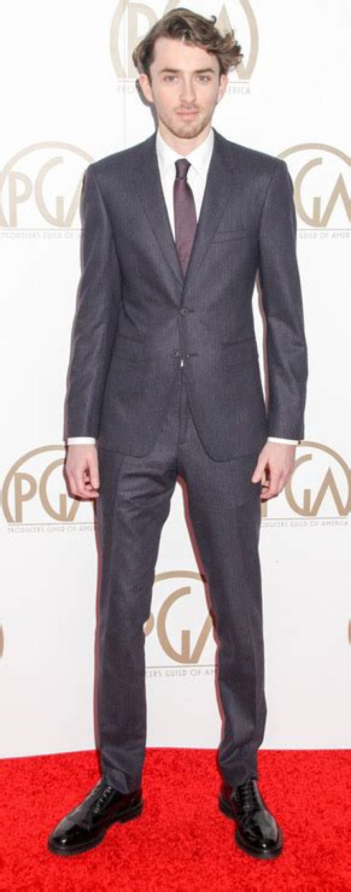 Matthew Beard Height, Weight, Net Worth, Age, Birthday, Wikipedia, Who, Nationality, Biography