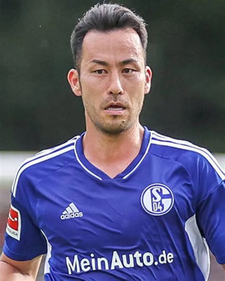 
Maya Yoshida Height, Weight, Net Worth, Age, Birthday, Wikipedia, Who, Nationality, Biography 