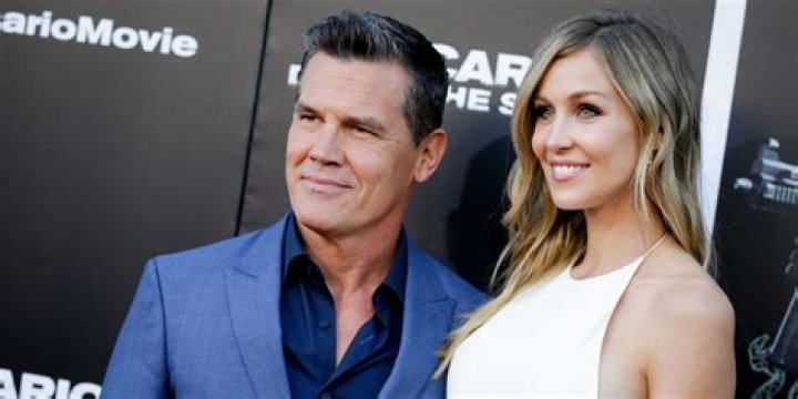 
Meet 20 Years Younger Josh Brolin’s Wife – Kathryn Boyd 