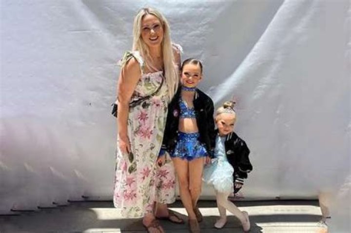 
Mum of two, Bonnie Baum Roth, 35, dies in a fatal Vehicle Collision 