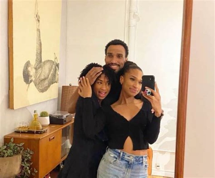 Nathan Mitchell Wife: Is He Married? Family And Net Worth