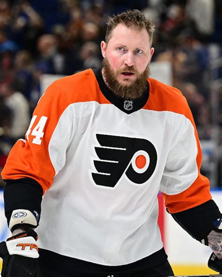 Nicolas Deslauriers Height, Weight, Net Worth, Age, Birthday, Wikipedia, Who, Instagram, Biography