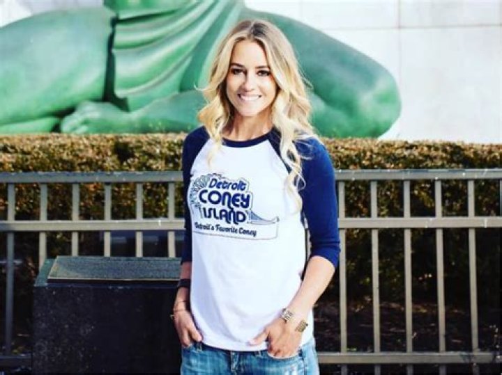 Nicole Curtis Height, Weight, Net Worth, Age, Birthday, Wikipedia, Who, Nationality, Biography