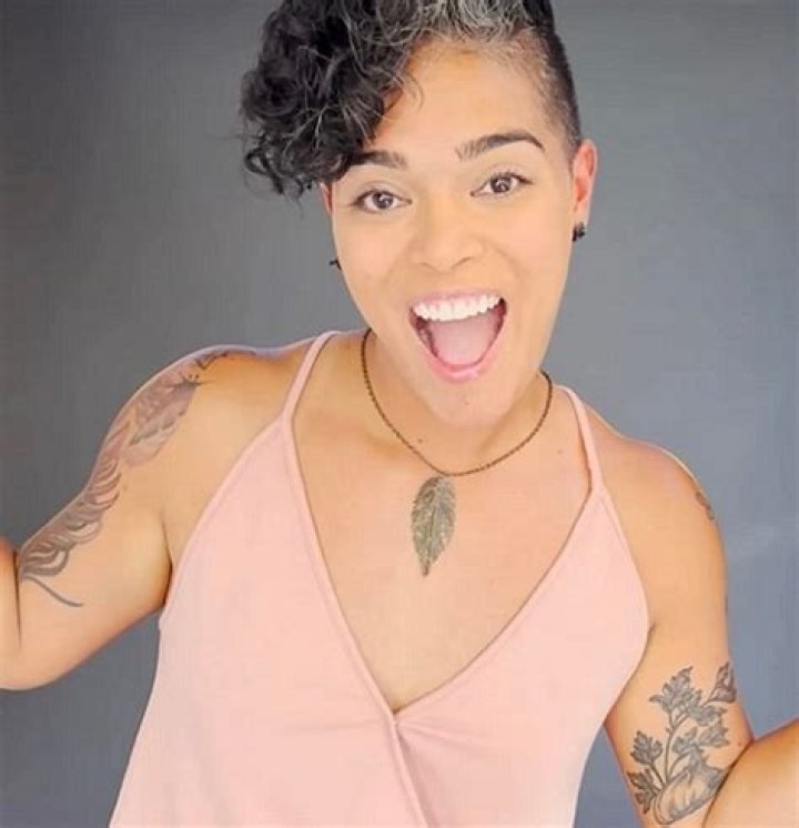 
Nicole Layog Height, Weight, Net Worth, Age, Birthday, Wikipedia, Who, Nationality, Biography 