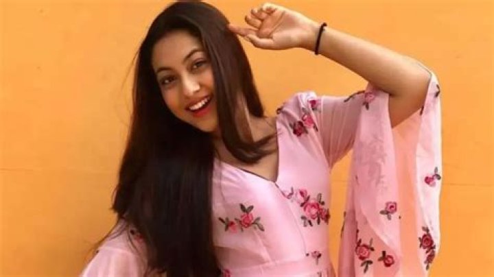 
Reem Shaikh Height, Weight, Net Worth, Age, Birthday, Wikipedia, Who, Nationality, Biography 