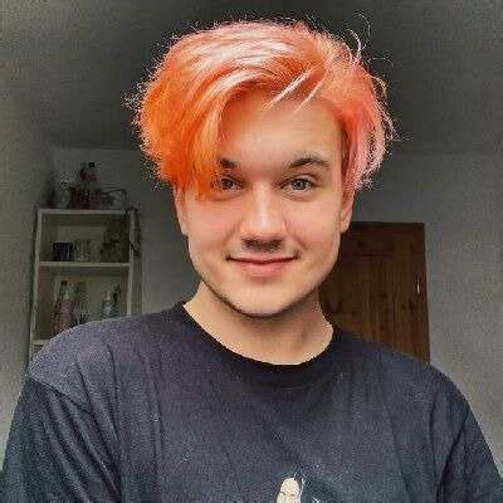 
Rickfouu Height, Weight, Net Worth, Age, Birthday, Wikipedia, Who, Nationality, Biography 