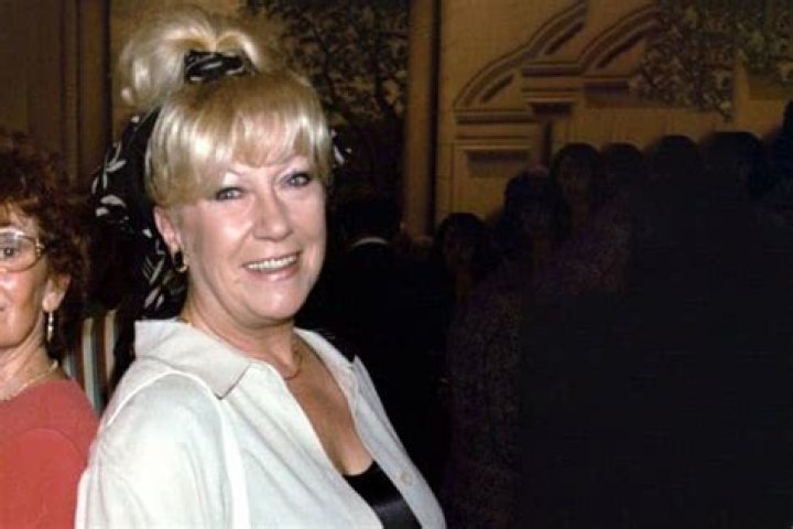 Robert Fyfe Height, Weight, Net Worth, Age, Birthday, Wikipedia, Who, Nationality, Biography