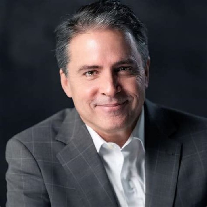 Robert P Jones Height, Weight, Net Worth, Age, Birthday, Wikipedia, Who, Nationality, Biography