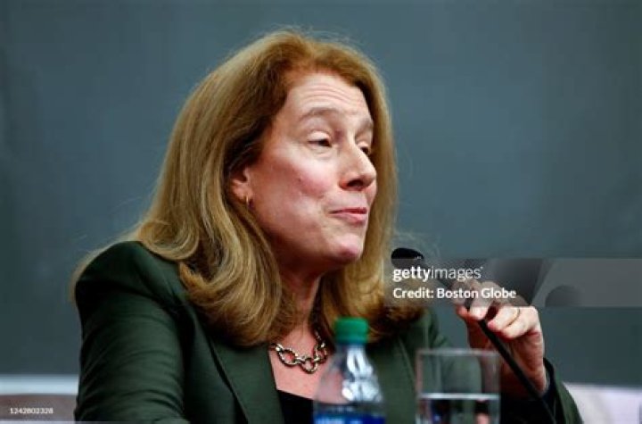 Shannon Liss-Riordan Height, Weight, Net Worth, Age, Birthday, Wikipedia, Who, Nationality, Biography