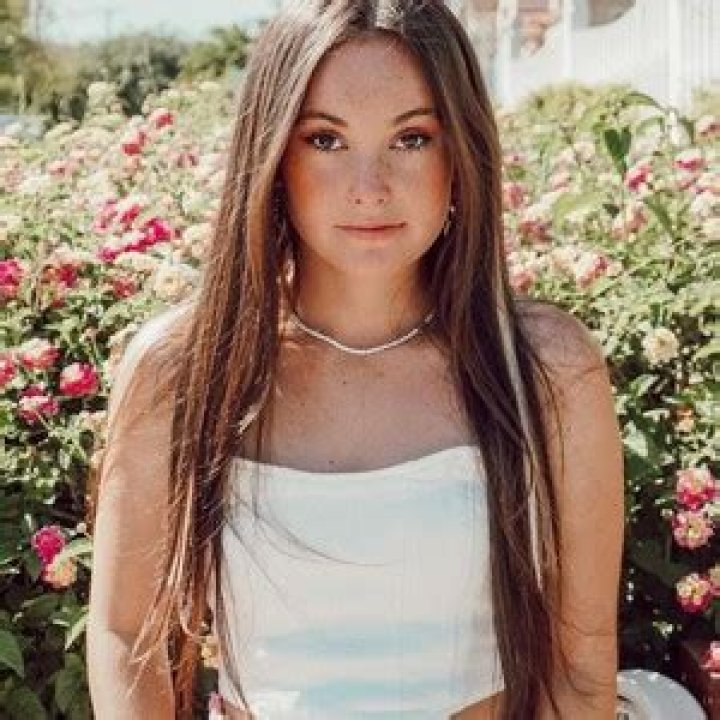 
Shariah Belle True Height, Weight, Net Worth, Age, Wiki, Who, Instagram, Biography 